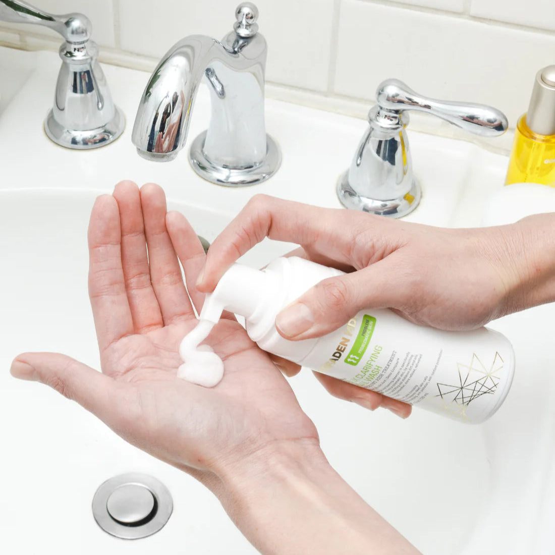 Detox Clarifying Facial Wash | Shop Goldfaden MD at London Beauty