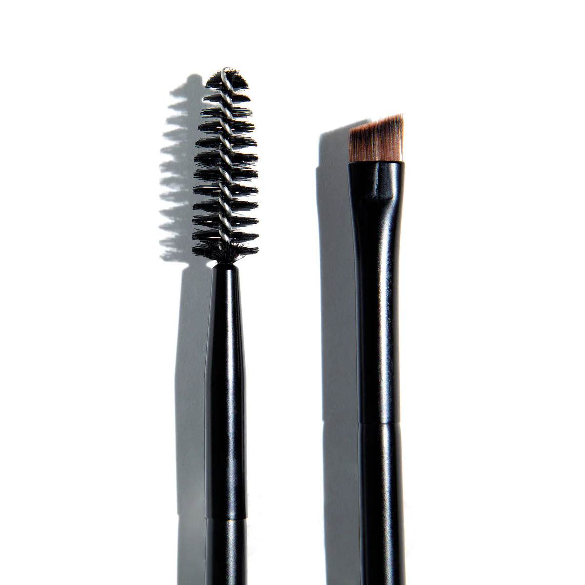 Defining Brush - London Beauty