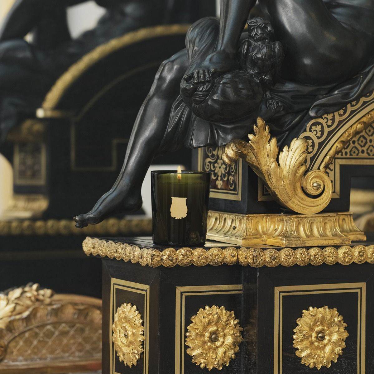 Gabriel Candle | Gourmand Chimney Fire - London Beauty