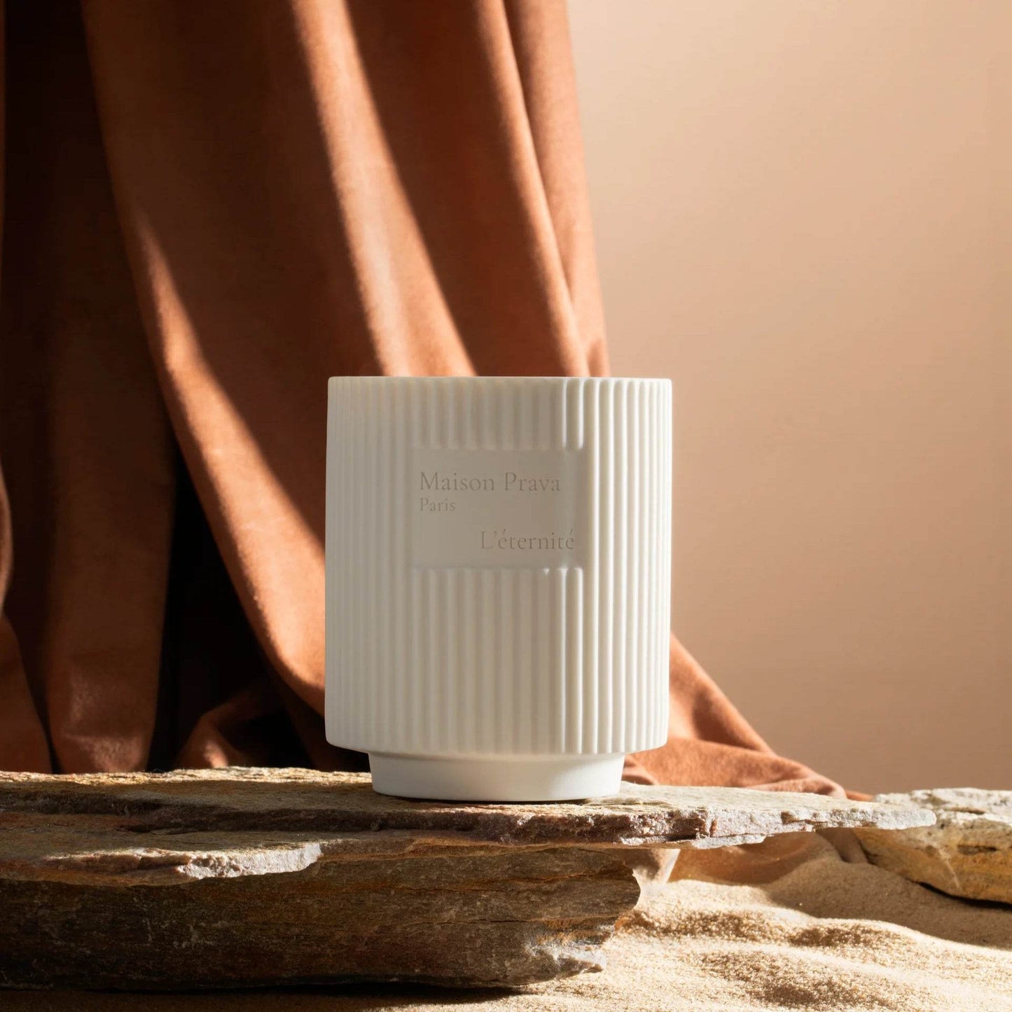 L'ÉTERNITÉ Scented Candle - London Beauty