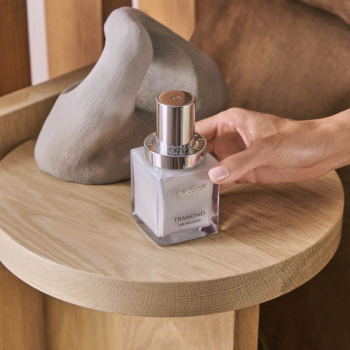 Diamond Life Infusion | Innovative Lifting Serum - London Beauty