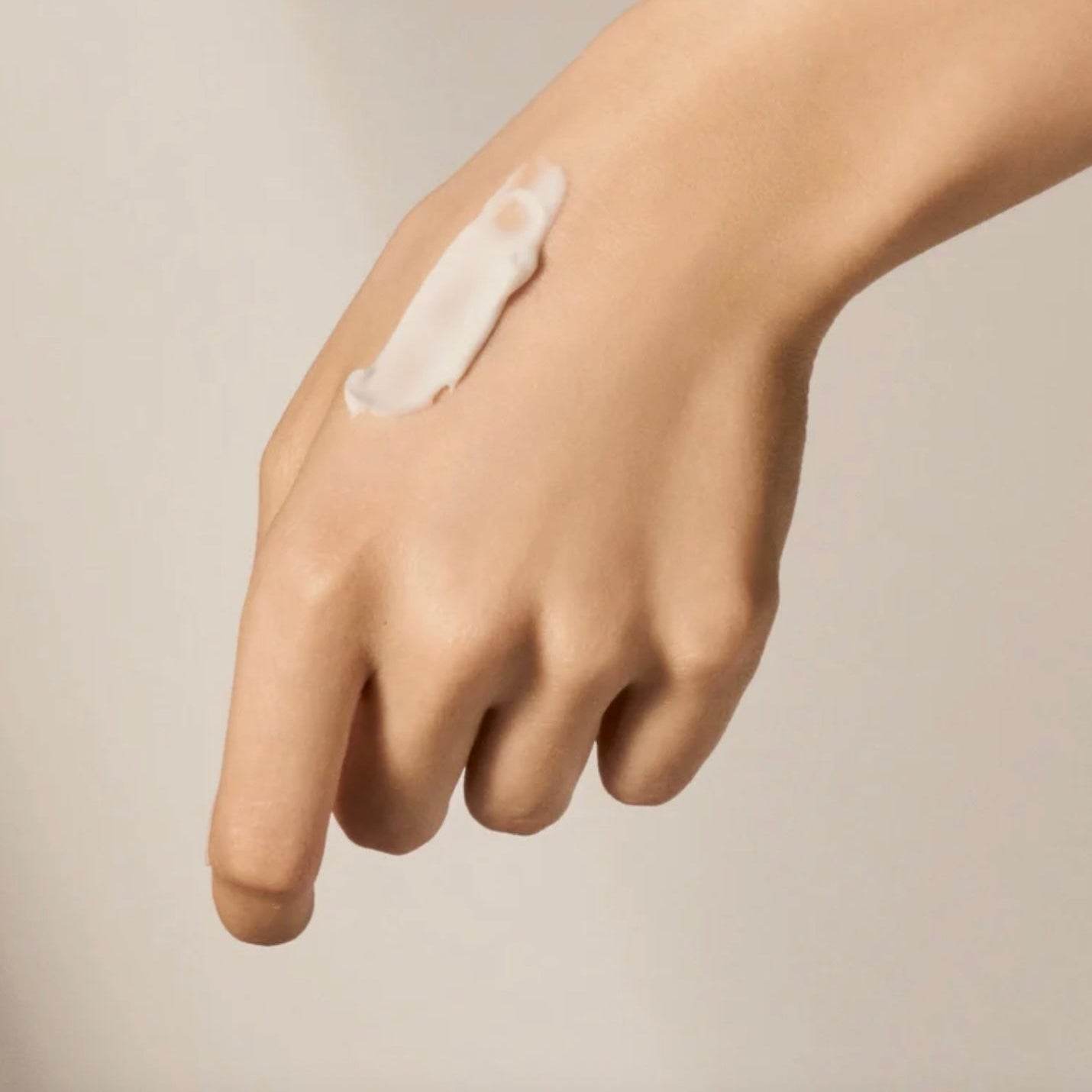 Diamond Luminous Hand Cream | Glowing Rejuvenating Hand Cream - London Beauty