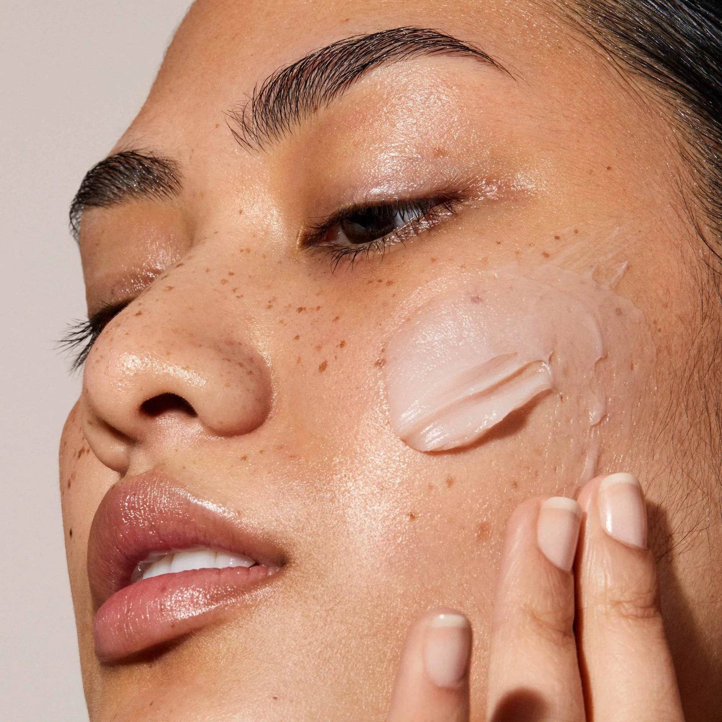 Queen Cream | Priming Moisture Balm - London Beauty