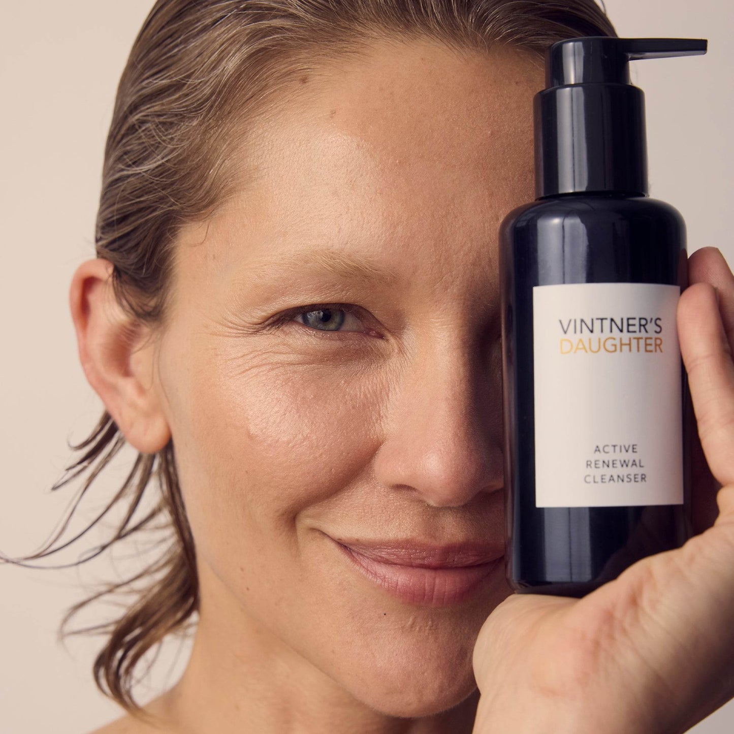 Active Renewal Cleanser | Brightening and Balancing Facial Wash - London Beauty
