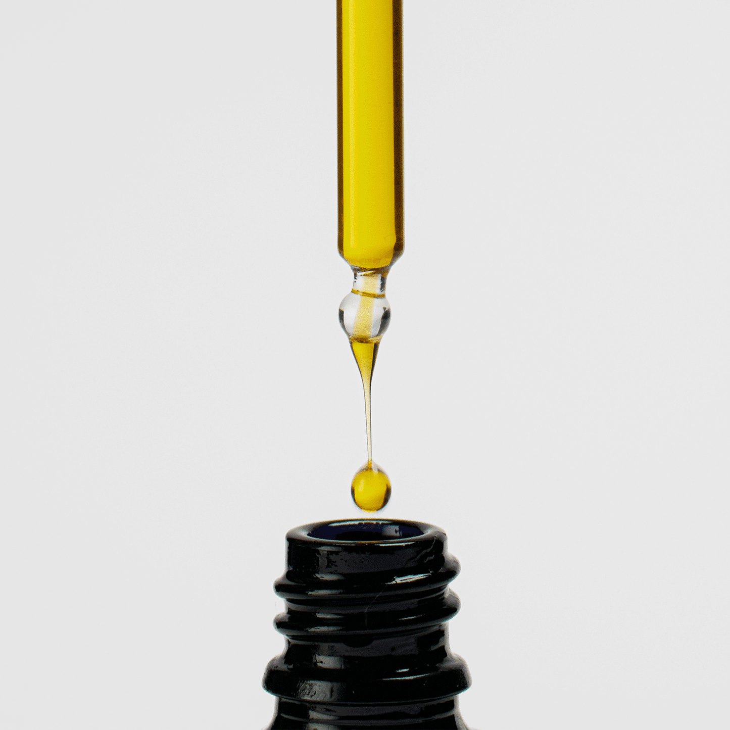 Active Botanical Face Serum | Nourishing and Restorative Moisture - London Beauty