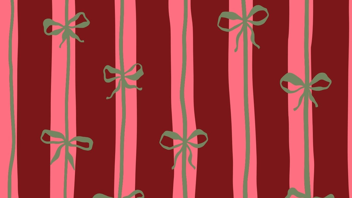 HOLIDAY SETS