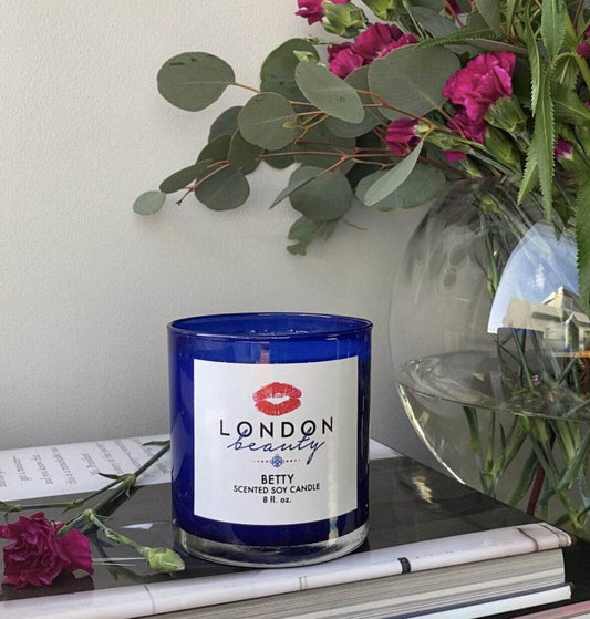 Betty Candle - London Beauty