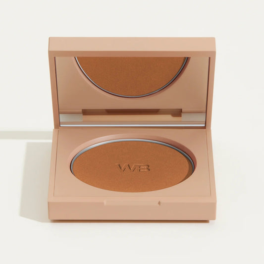 Wonderblush Bronzing Powder in a compact case for a natural sun-kissed glow
