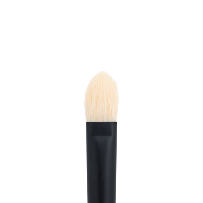 Westman Atelier Eyeshadow L Brush for precise eyeshadow application and blending