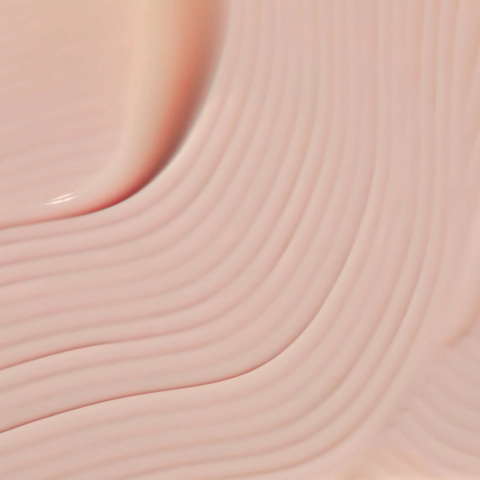 Omorovicza Wrinkle-Reducing Serum in a creamy texture showcasing its smooth application