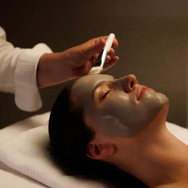 Facial - Omoravicza Moor Mud Facial - London Beauty