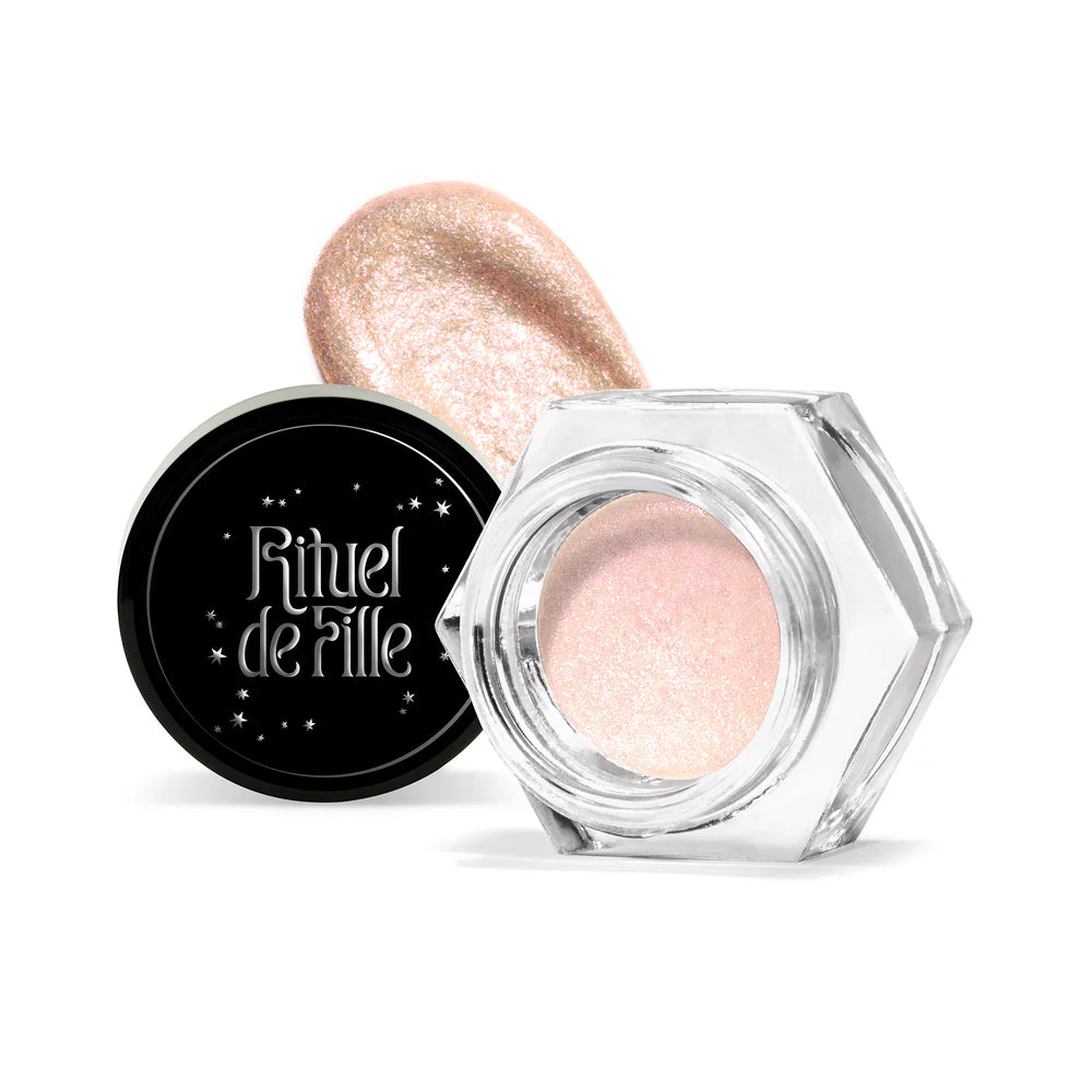 Rituel de Fille Eye Gloss in shimmery pink with a creamy texture for radiant eye looks