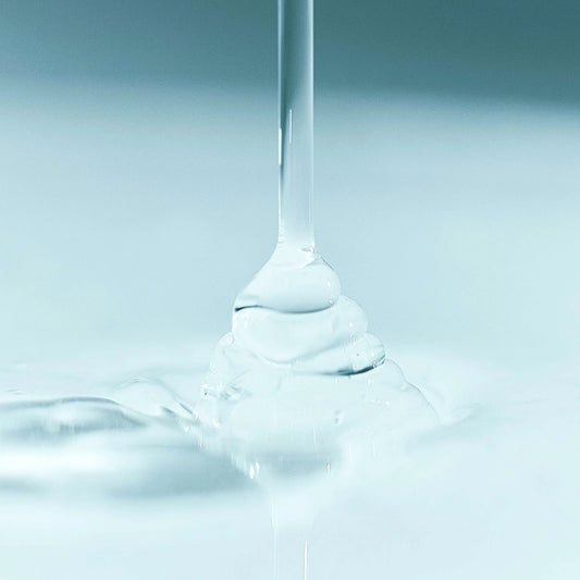 Omorovicza Gel Moisturizer with a lightweight, hydrating formula for fresh and glowing skin